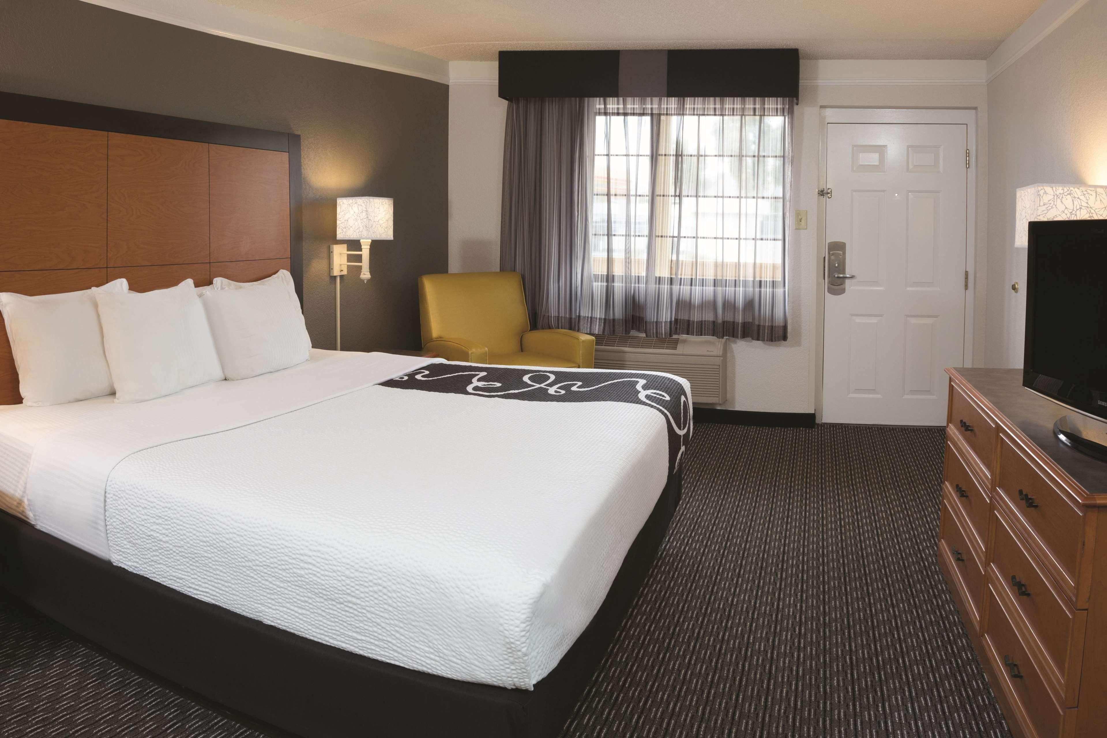 La Quinta Inn By Wyndham Ventura Zewnętrze zdjęcie